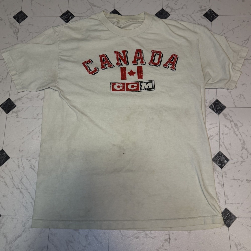 Canada CCM Distressed Logo T-Shirt Cream‎ Off-White Men's L